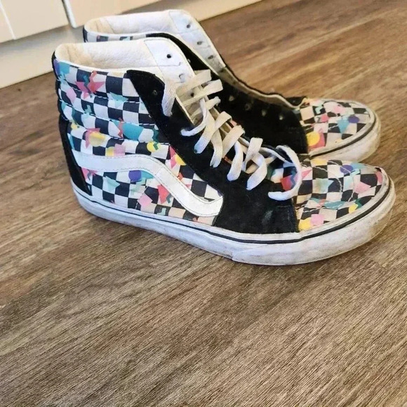 Vans High top  Customs Geometric Checkerboard Sk8-Hi  Mens 7 Womens 8.5 - Picture 1 of 6